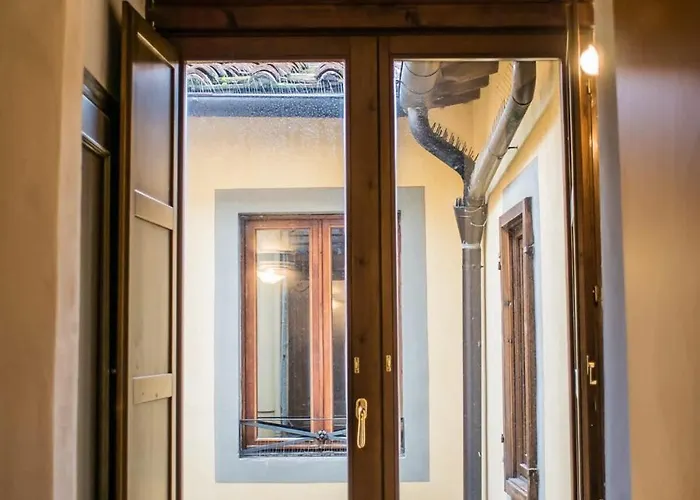 Holiday home Spacious 2br With 2 Ensuite Baths In *