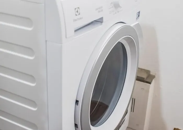 Holiday home Spacious 2br With 2 Ensuite Baths In