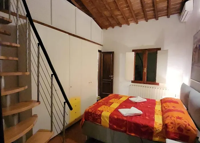 Spacious 2br With 2 Ensuite Baths In Florence