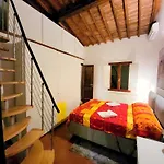 Prázdninový dům Spacious 2br With 2 Ensuite Baths In *