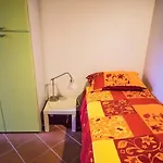Spacious 2br With 2 Ensuite Baths In بيت للعطل *