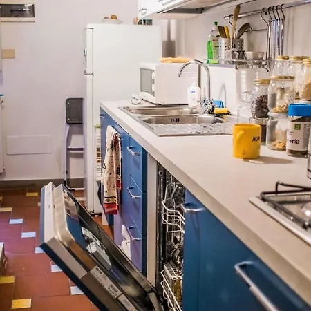 Spacious 2br With 2 Ensuite Baths In *